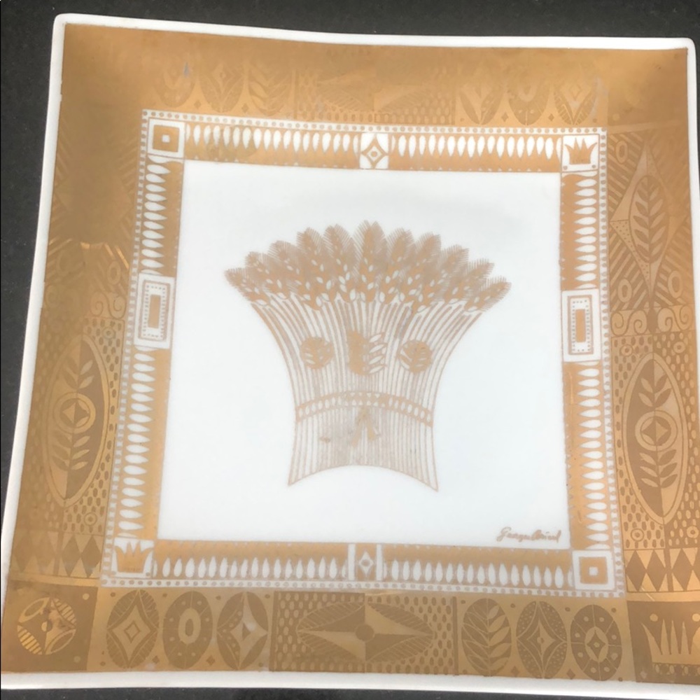 Plate/ platter